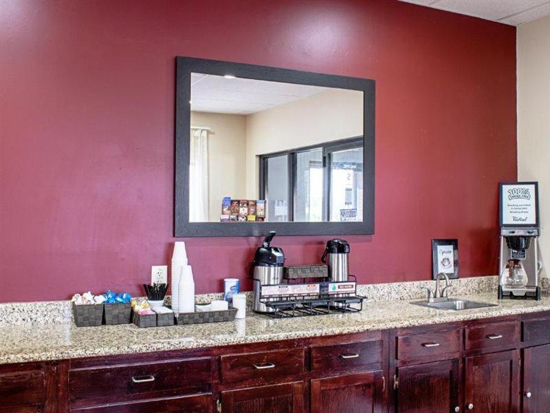 Red Roof Inn & Suites Middletown - Franklin Zewnętrze zdjęcie
